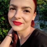 Simona V.